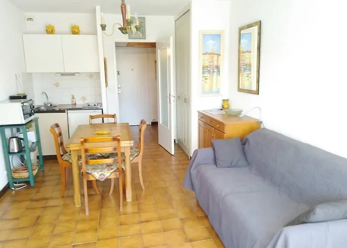 Climatise Proche 4 Pers 公寓 *